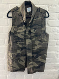 **Adult Camo Vest with Painted Flowers (size M)