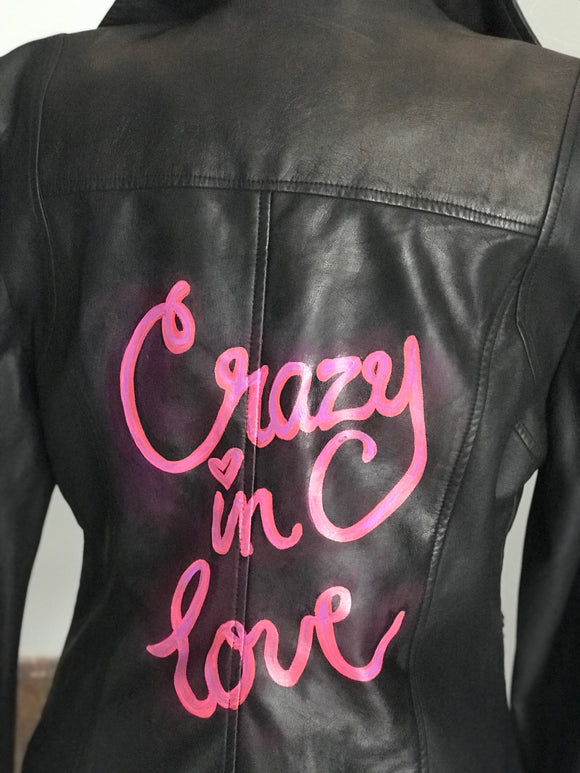 -SALE- Faux Leather - Crazy in Love - (M)